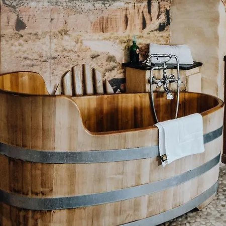 Мотель Road Stop