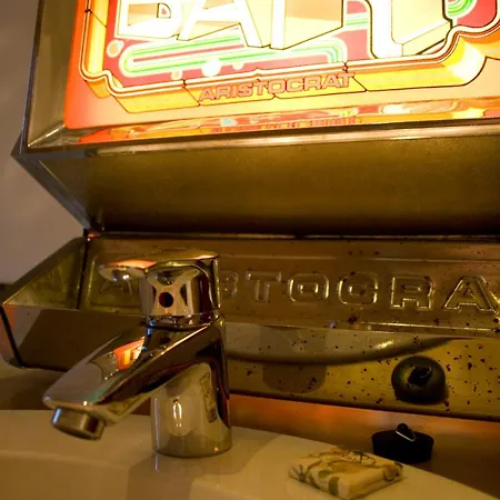 Road Stop Motel 3*